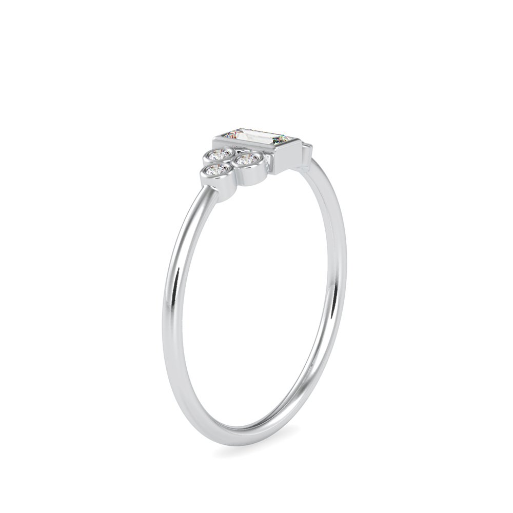 Leora Luxe Diamond Ring