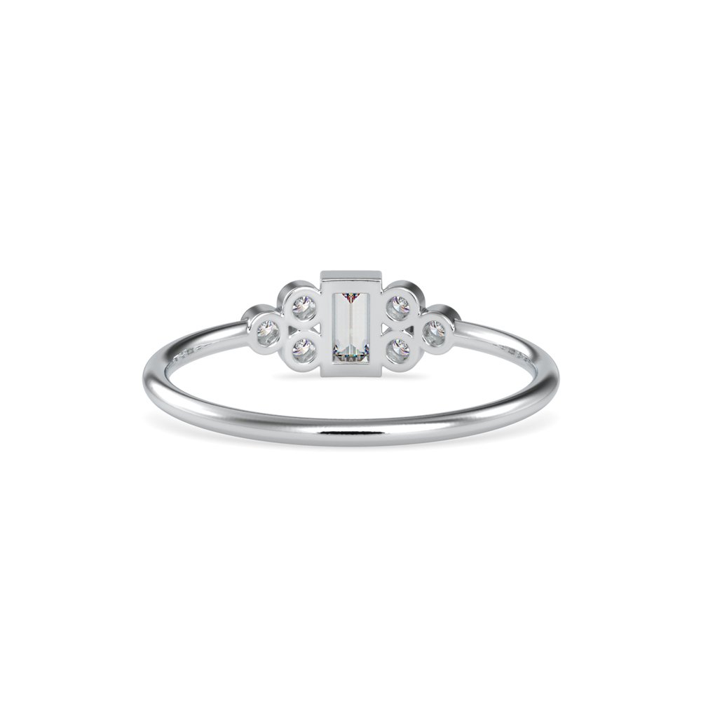Leora Luxe Diamond Ring