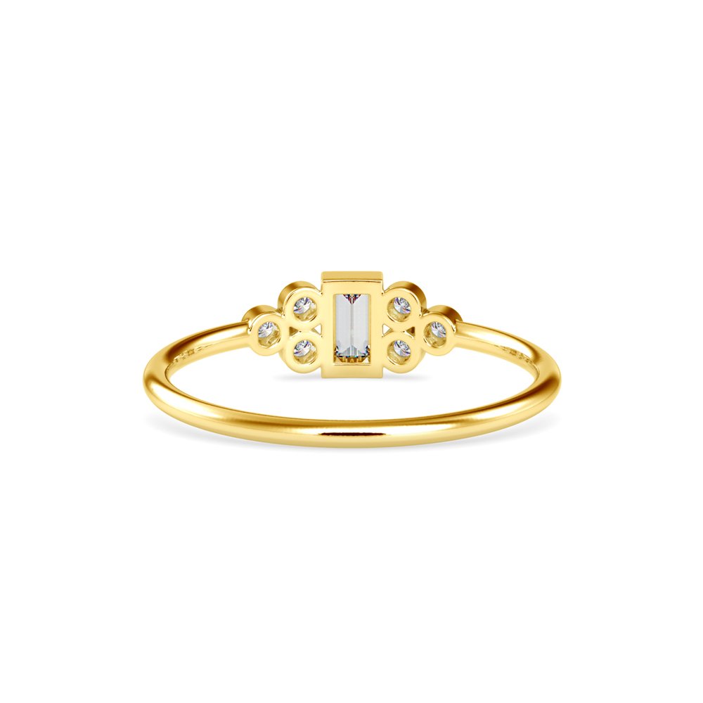 Leora Luxe Diamond Ring