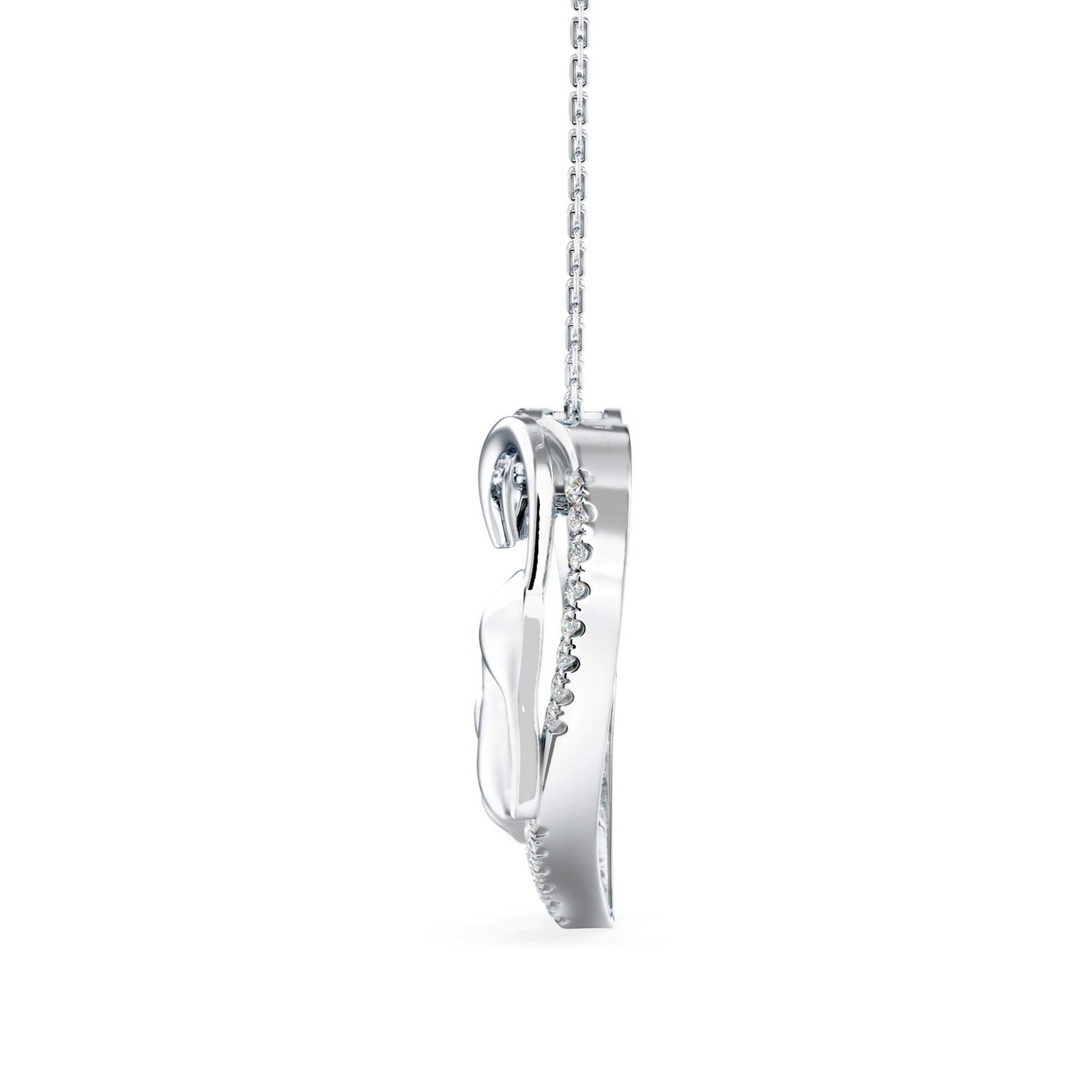 Noor Muse Diamond Pendant