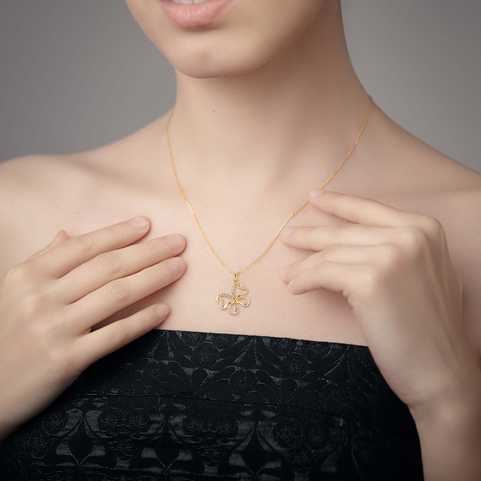 Meira Luxe Diamond Pendant