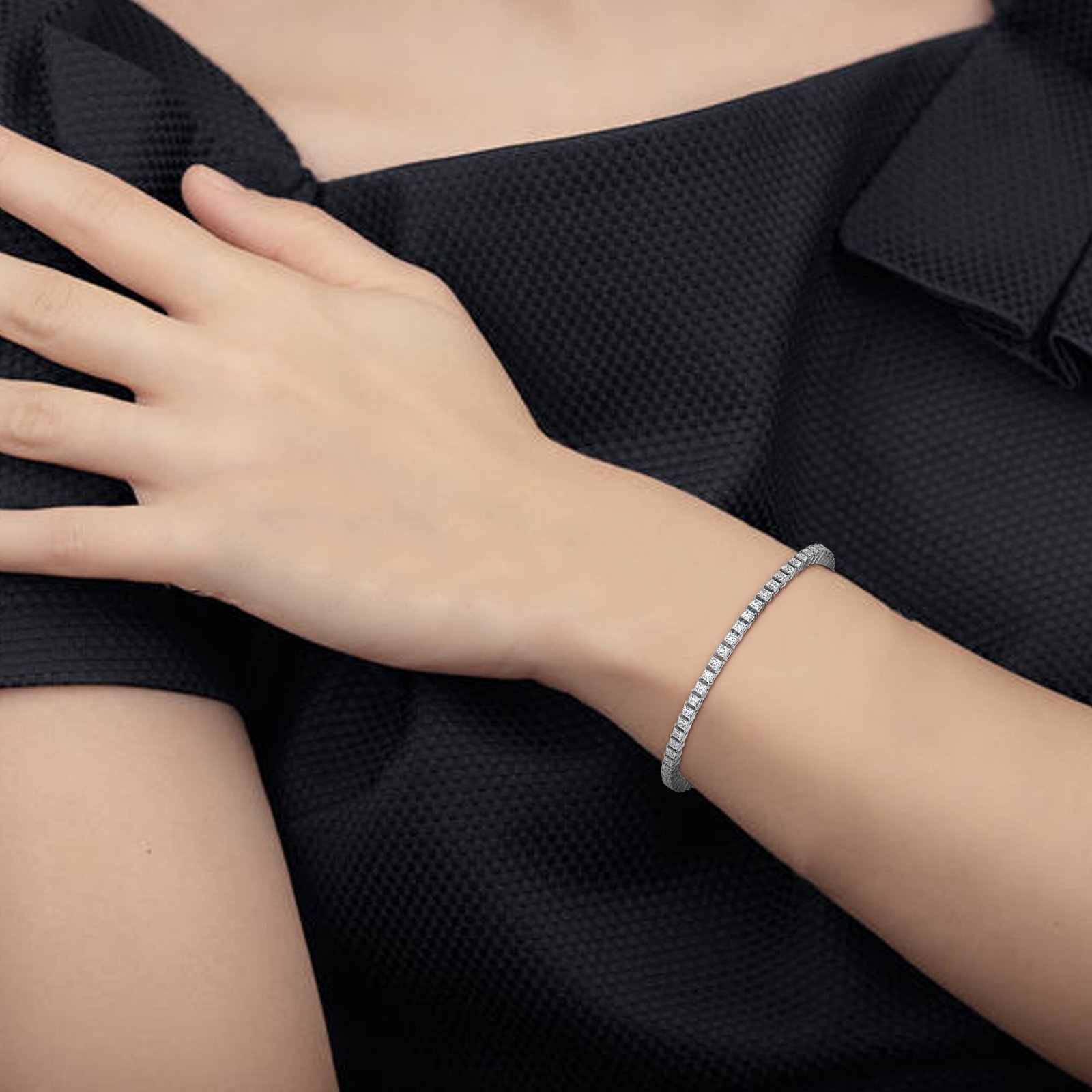 Navya Halo Diamond Tennis Bracelet